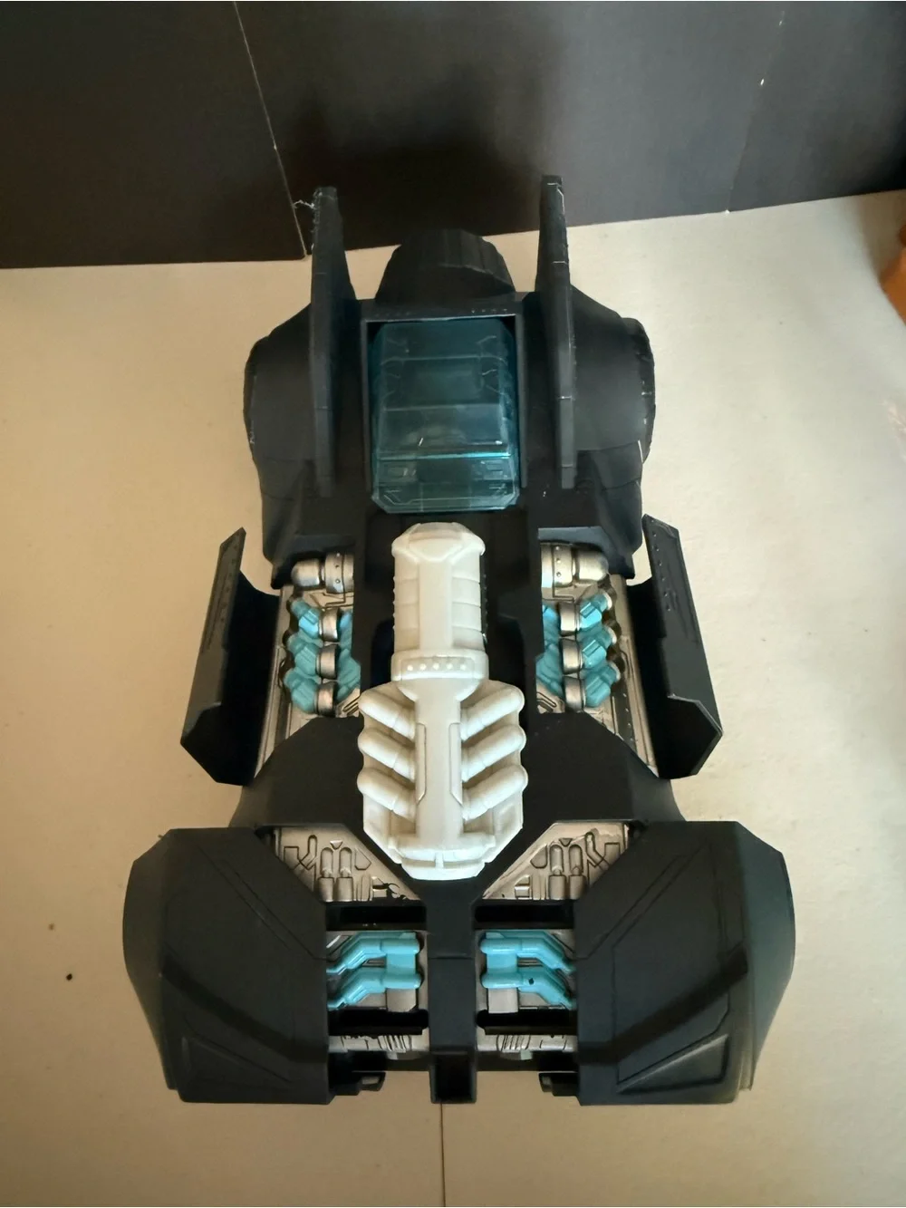 DC Black Bat Mobil Toy Panel with Raised Grille Detailing